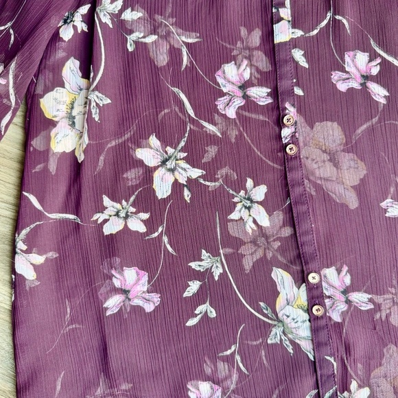 Lauren Conrad Sheer Plum Floral Button-Down Bell Sleeves Blouse – Size XS - Picture 7 of 11